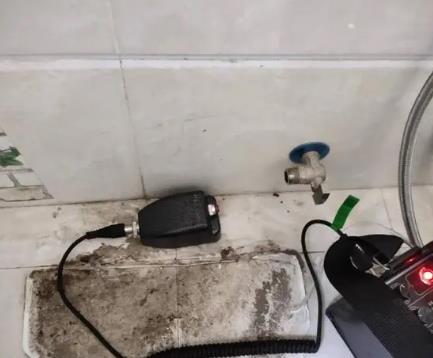 祥云屋顶漏水维修公司分享下卫生间漏水的危害及解决方法